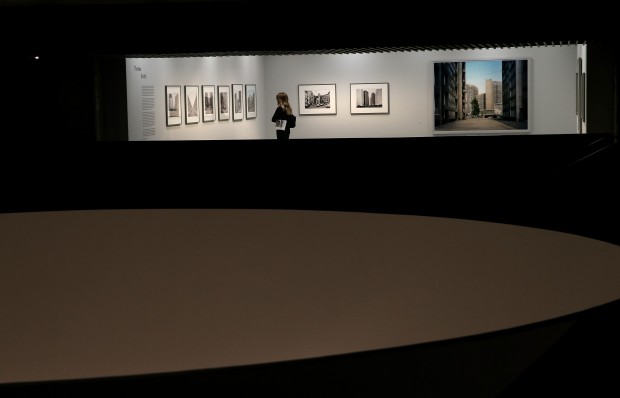 Installation Of Constructing Worlds: Photography And Architecture In The Modern Age